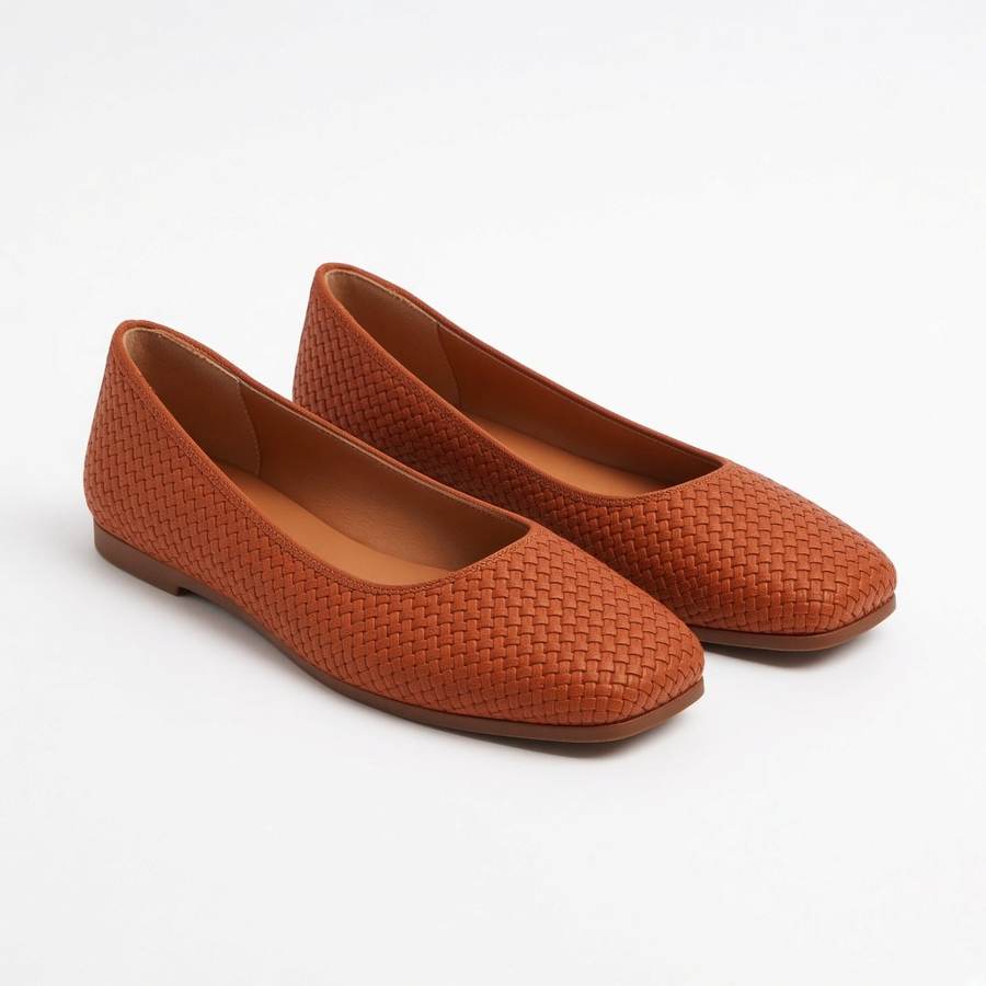 Tess Square Flat